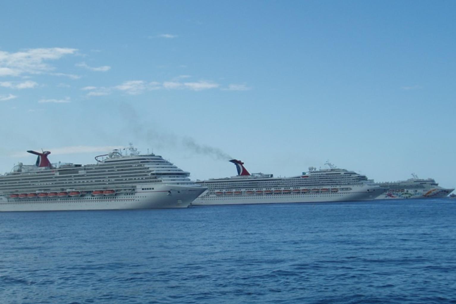 Trio of Cruise Lines Could Fund Cayman Islands Pier Project